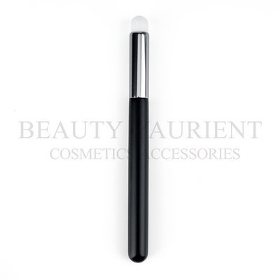 มัลติฟังก์ชั่นแปรงแต่งหน้าเดี่ยว Nose Shadow Highlight คอนซีลเลอร์ Smudge แปรงแต่งหน้า Face Make Up Tools